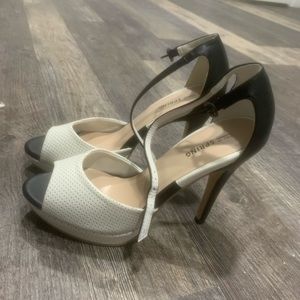 Worn once with friend for dinner date . There super low key Hot.